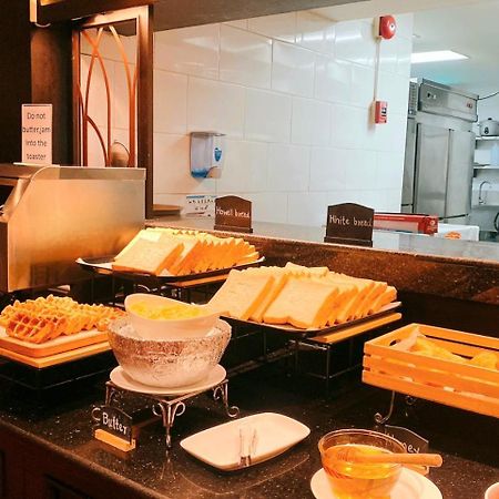 Manhattan Hotel Bangkok Eksteriør billede