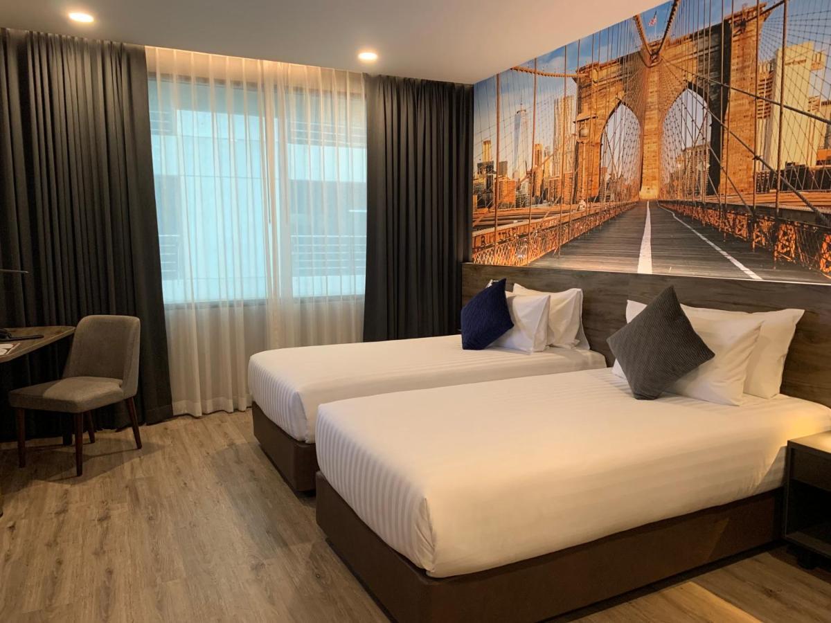 Manhattan Hotel Bangkok Eksteriør billede