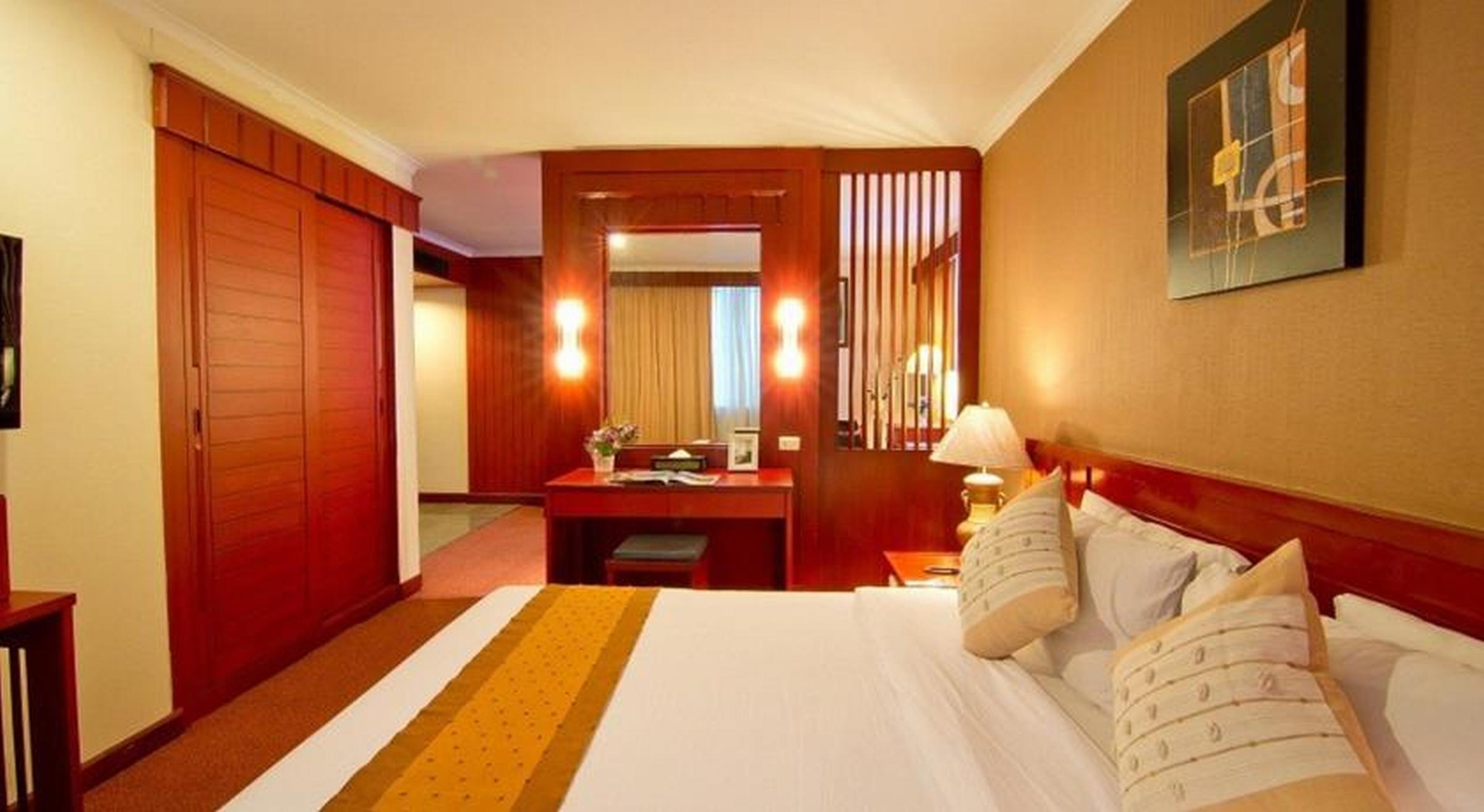 Manhattan Hotel Bangkok Eksteriør billede
