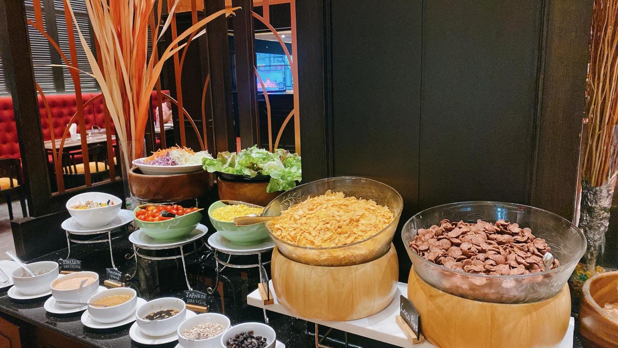 Manhattan Hotel Bangkok Eksteriør billede