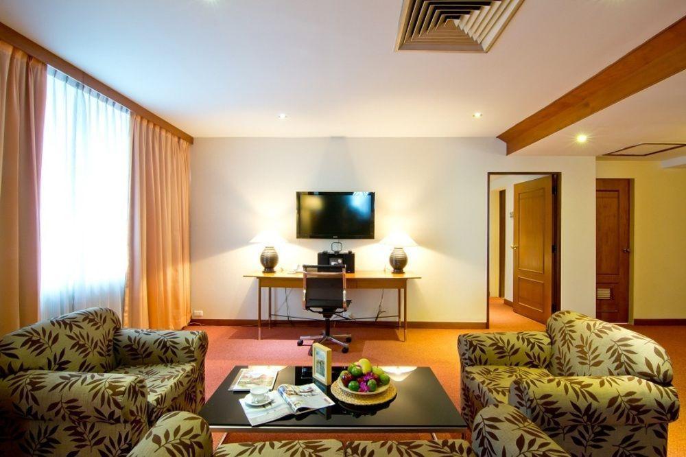 Manhattan Hotel Bangkok Eksteriør billede
